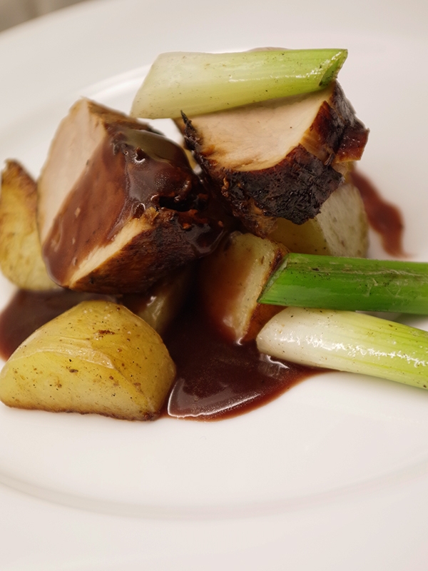 Fläskfilé, Potatis Och Rödvinssås, recept